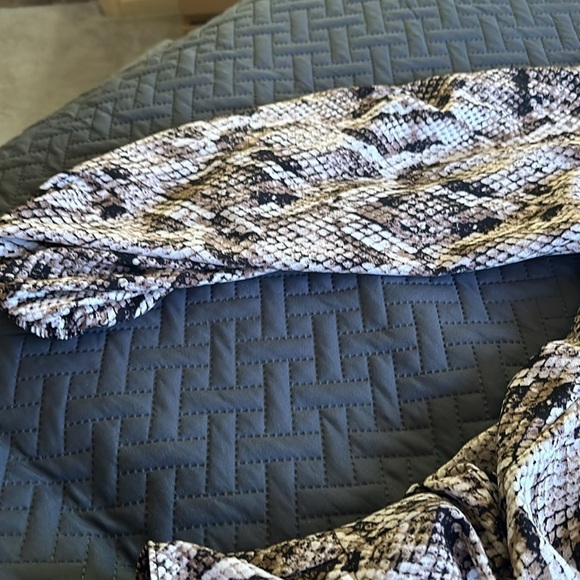 1State Leopard Wrap Dress. NEW - Picture 11 of 14